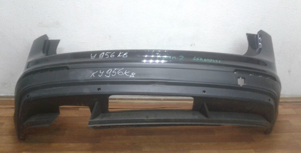 Бампер задний Volkswagen Tiguan 2 oem 5nr807421 (скл-3)