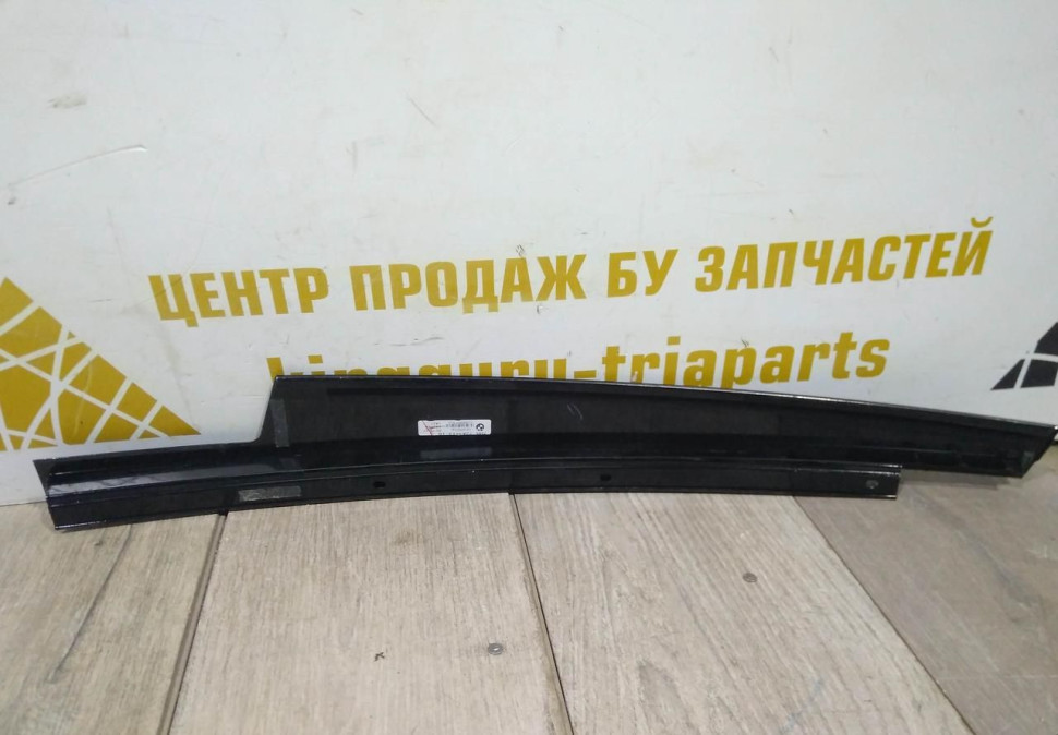 Накладка двери передняя левая бу BMW X5 F15 OEM 72897289613 Накладка двери передняя левая бу BMW X5 F15 OEM 72897289613