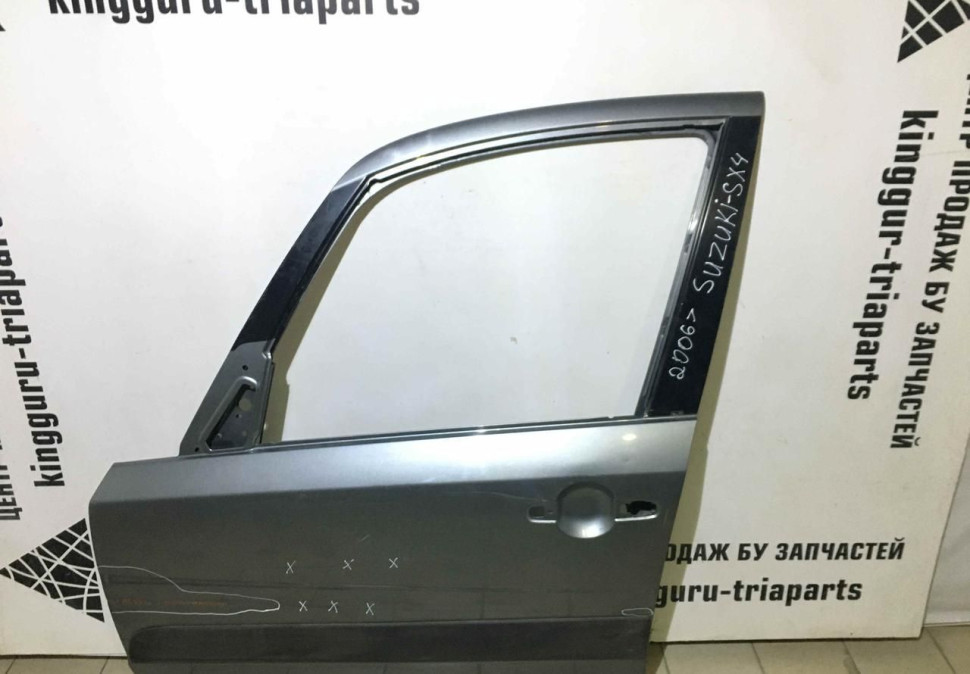 Дверь передняя левая бу Suzuki SX4 хетчбек OEM 6800280820 (скл-3)