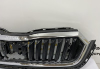 Решетка радиатора Skoda Octavia A8 OEM 5E3853343
