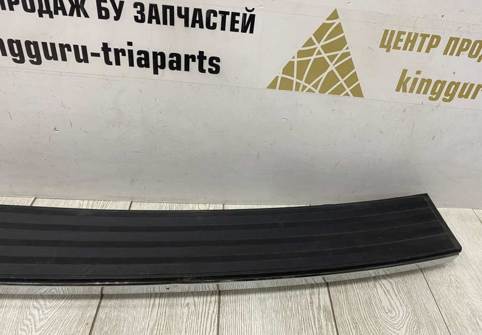 Накладка заднего бампера Cadillac Escalade 3 2006 OEM 15203818