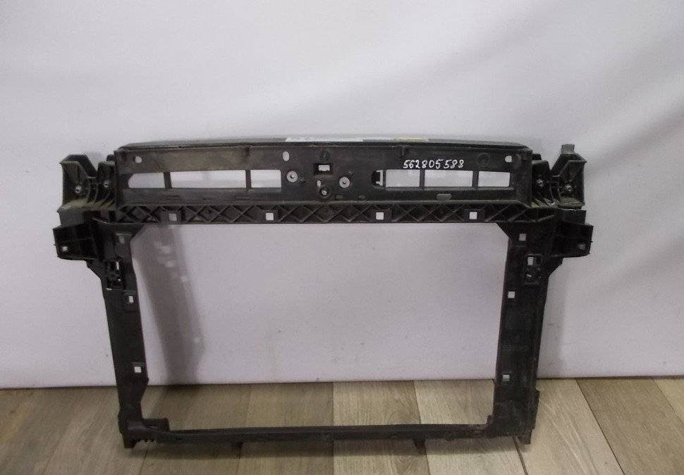 Панель передняя бу Skoda Kodiaq OEM 562805588