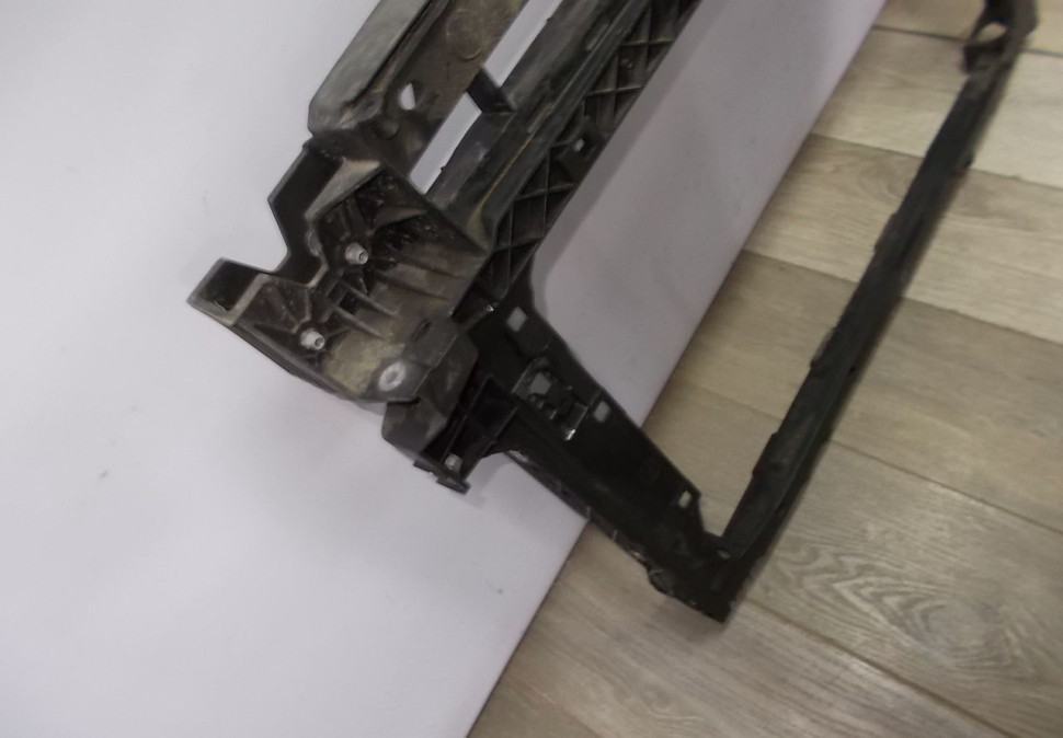 Панель передняя бу Skoda Kodiaq OEM 562805588