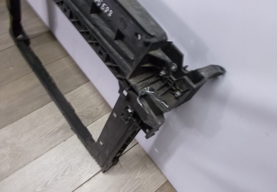 Панель передняя бу Skoda Kodiaq OEM 562805588