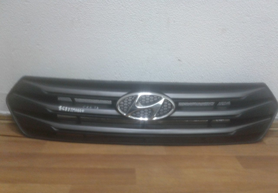 Решетка радиатора Hyundai Creta oem 86351m0000 (скл-3)