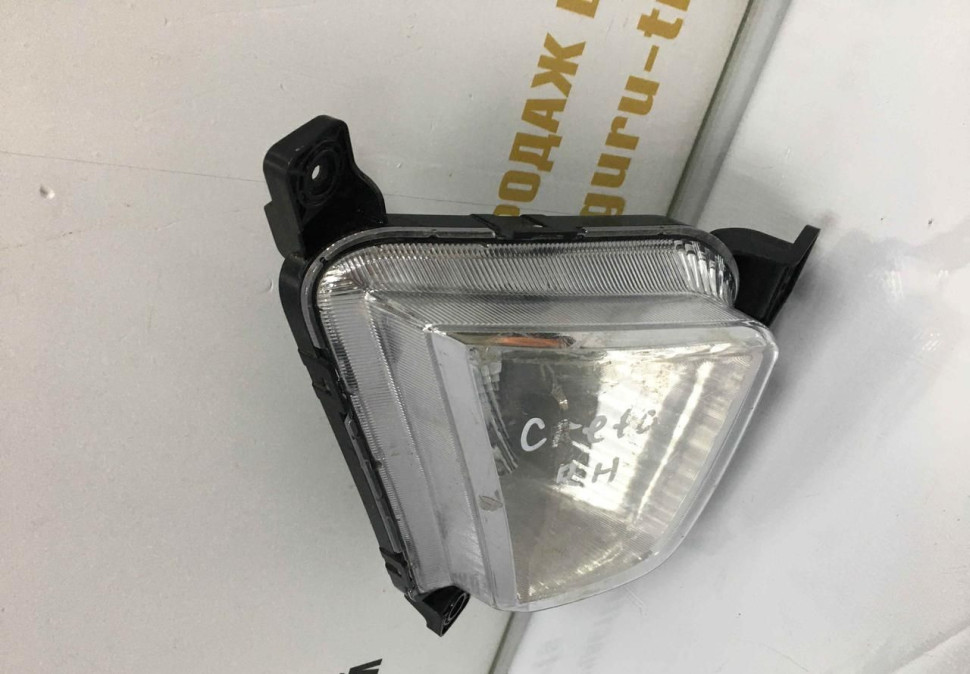 Противотуманная фара правая Hyundai Creta 2016 OEM 92208M0000