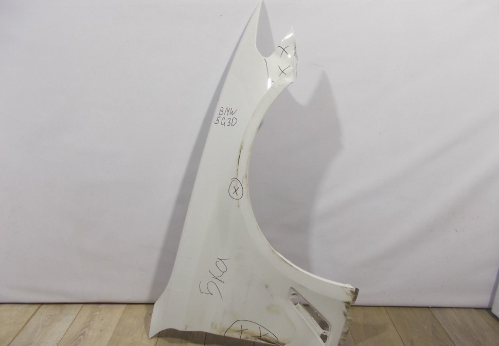 Крыло переднее правое бу BMW 5 G30 OEM 41007443688