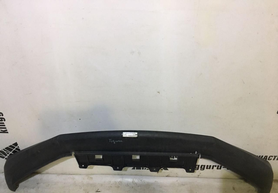 Спойлер переднего бампера Volkswagen Tiguan 1 2011-2016 oem 5n0807903 Спойлер переднего бампера Volkswagen Tiguan 1 2011-2016 oem 5n0807903