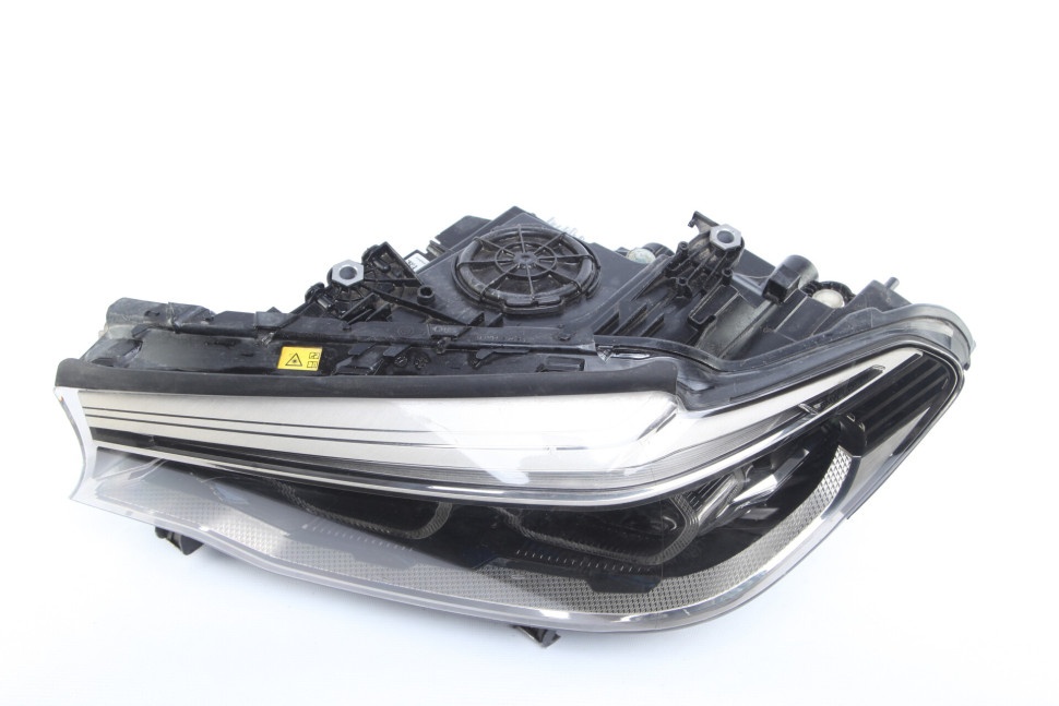 Фара лазерная левая BMW 5 G30 OEM 63119466385 Фара лазерная левая BMW 5 G30 OEM 63119466385