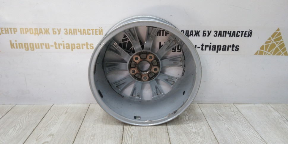 Диск литой 7J R17 Volkswagen Tiguan 2 2016 OEM 5NA601025 Диск литой 7J R17 Volkswagen Tiguan 2 2016 OEM 5NA601025