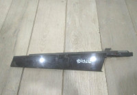 Накладка передней правой двери бу BMW X1 F48 OEM 51337349652 7349652