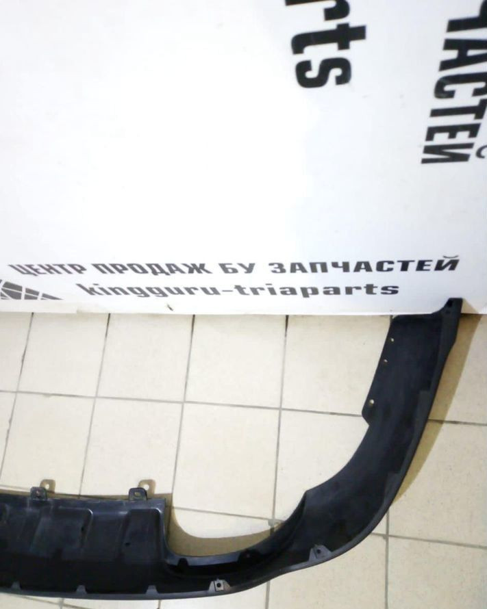 Спойлер заднего бампера Hyundai Santa Fe2 oem 866122b700 (скл-3)