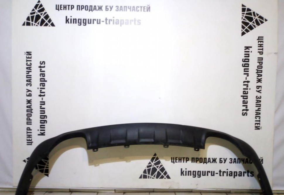 Спойлер заднего бампера Hyundai Santa Fe2 oem 866122b700 (скл-3)