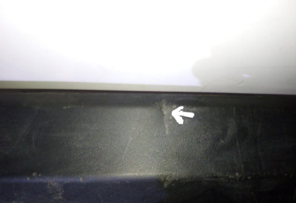 Спойлер заднего бампера Hyundai Santa Fe2 oem 866122b700 (скл-3)