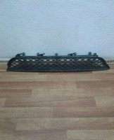 Решетка переднего бампера Jaguar F-Pace (слом. часть) oem hk8m17h750