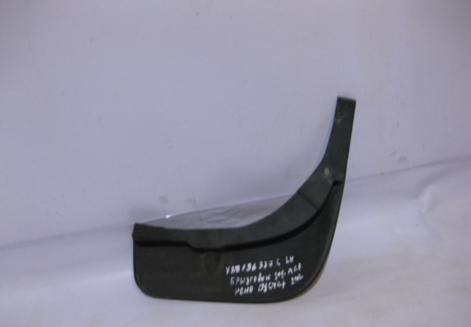 Брызговик задний левый Renault Duster (12>) oem 788136387r (скл-3)