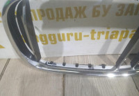 Молдинг решетки радиатора левый бу BMW 7 G11 OEM 51137357011