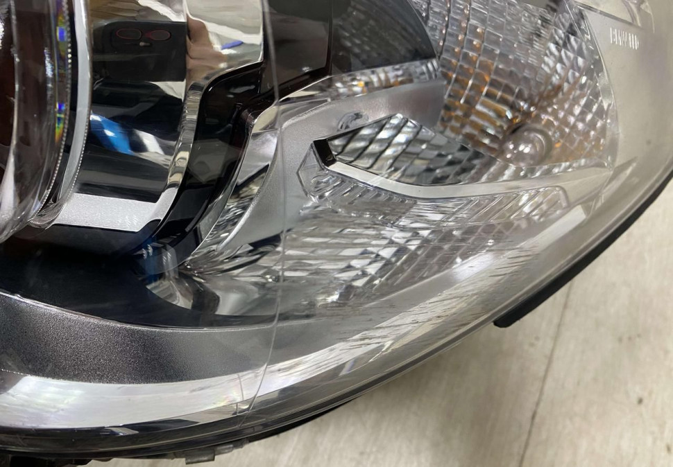 Фара ЛЭД LED не адаптив левая бу BMW X3 G01 OEM 63117466131