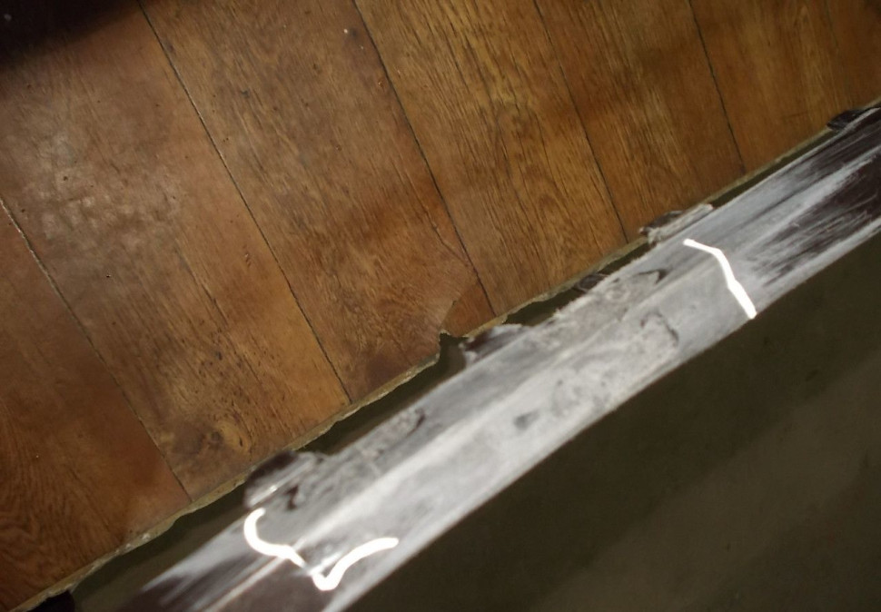 Бампер передний бу Skoda Superb 2 OEM 3V0807221