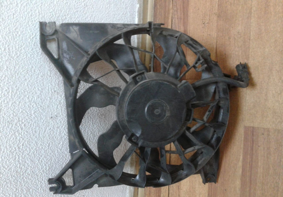 Крыльчатка с моторчиком Lada Granta (11>) (скл-3)