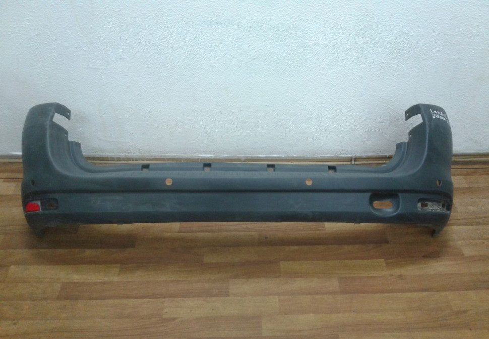 Бампер задний Lada Largus oem 8450000247 (скл-3)