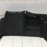 Обивка багажника правая Skoda Octavia A7 OEM 5E5867428F