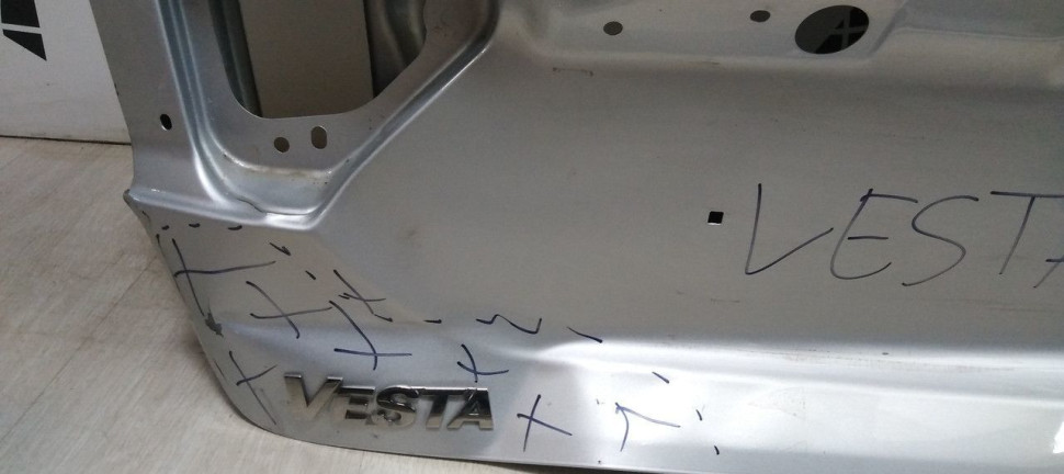 Крышка багажника Lada Vesta седан oem 8450039387 (скл-3)