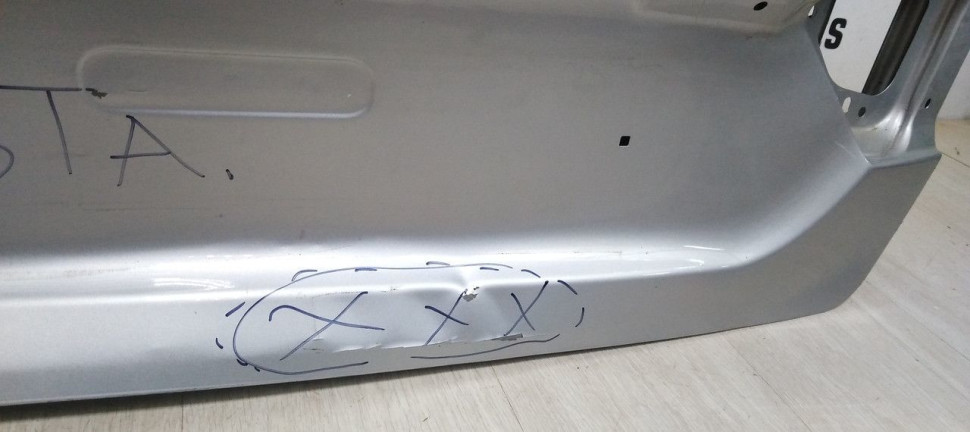 Крышка багажника Lada Vesta седан oem 8450039387 (скл-3)