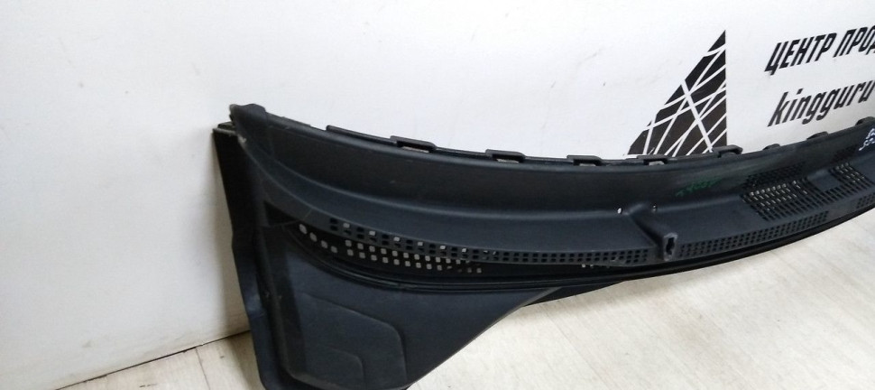 Жабо Hyundai Solaris 2 oem 86150H5100 Жабо Hyundai Solaris 2 oem 86150H5100