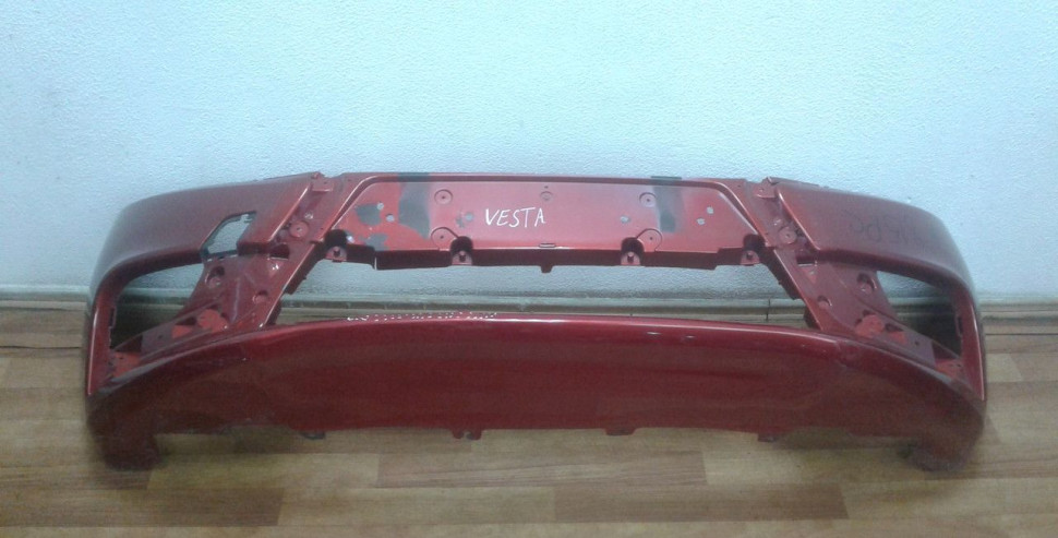 Бампер передний бу Lada Vesta (скл-3)