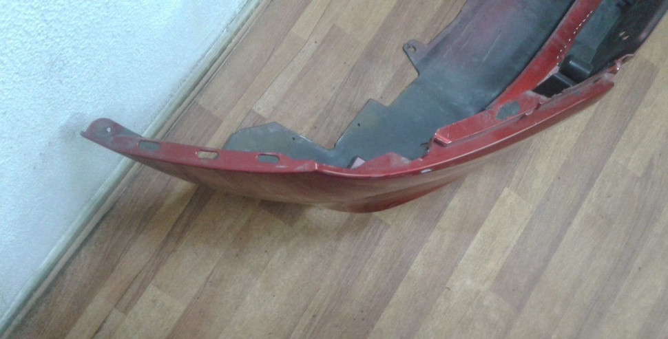 Бампер передний бу Lada Vesta (скл-3)