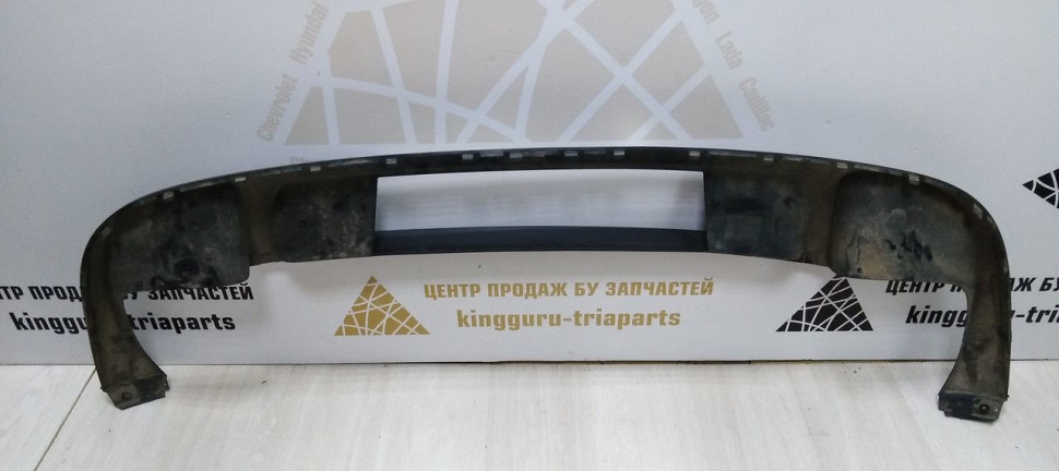 Спойлер заднего бампера Volkswagen Touareg 2 дорест 10-14 oem 7P6807568