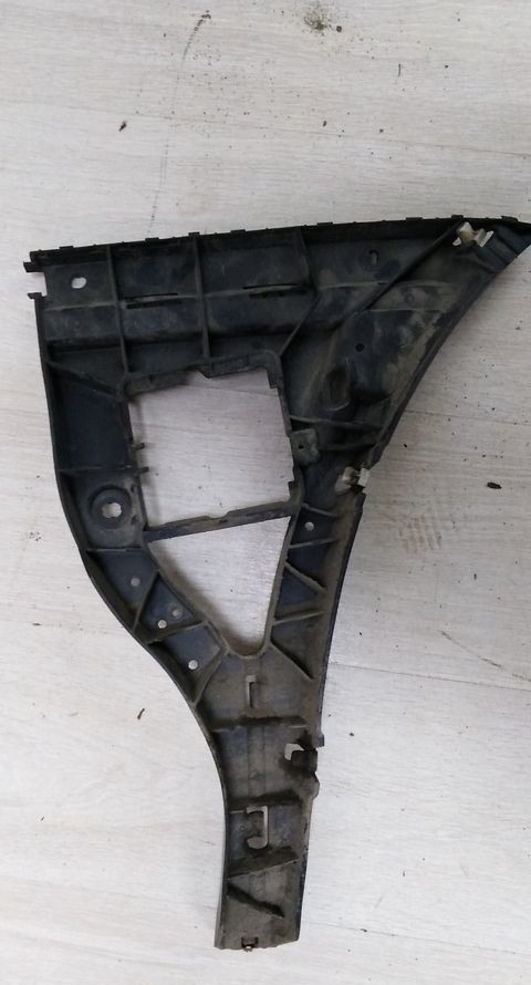 Кронштейн заднего бампера правый Jaguar XJ 2009> oem C2D23125 (Скл-3)