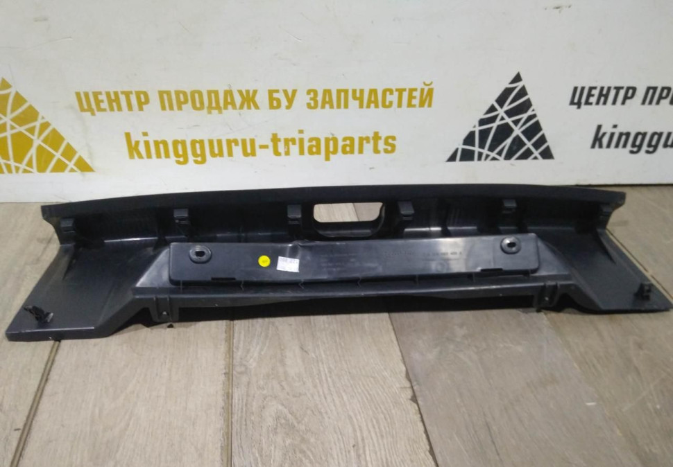 Обивка задней панели бу Skoda Yeti OEM 5L6863485A