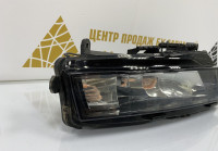 Фара противотуманная левая Skoda Octavia A7 рестайлинг OEM 5E0941699F
