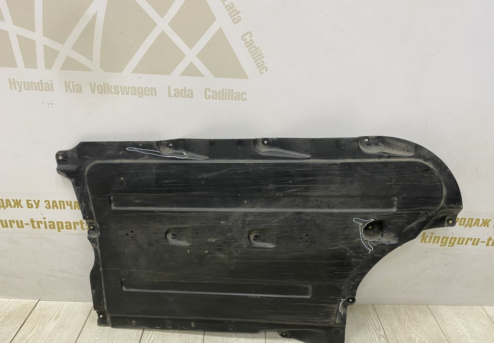 Защита кузова левая средняя BMW X3 G01 OEM 51757394743