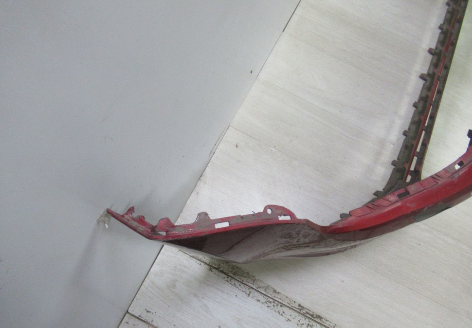 Бампер передний Volkswagen Golf 7 (12-17) oem 5G0807217 (трещины) (скл-3)