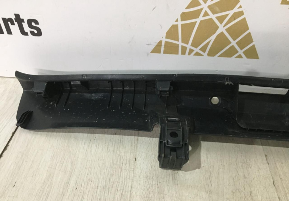 Обивка задней панели Skoda Rapid OEM 5JA863485B