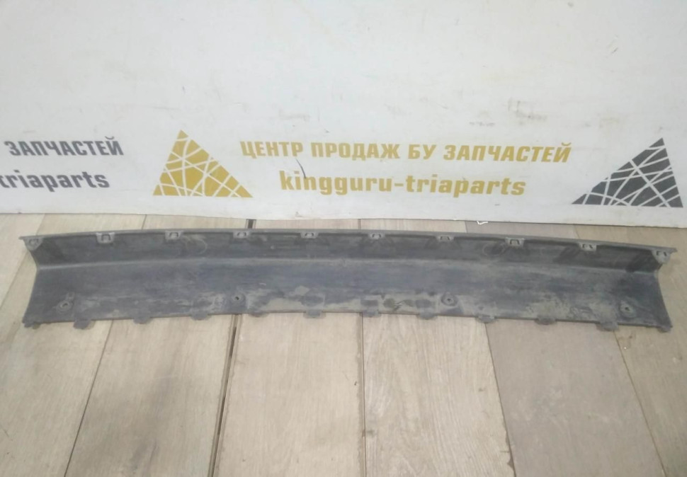 Накладка заднего бампера Renault Kangoo (08>) oem 8200436724 Накладка заднего бампера Renault Kangoo (08>) oem 8200436724