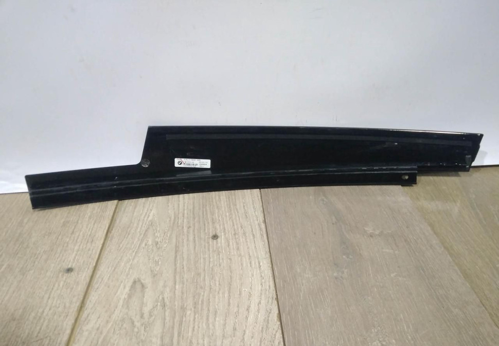 Накладка двери передняя левая бу BMW X6 F16 OEM 51337317789 Накладка двери передняя левая бу BMW X6 F16 OEM 51337317789