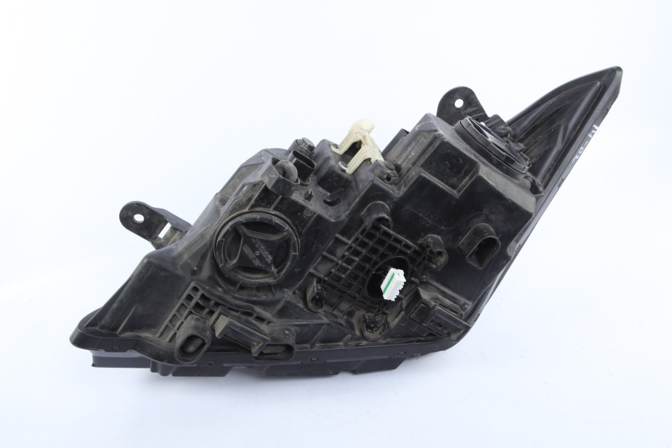 Фара правая LED Genesis G80 DH 2016 oem 92102B1570