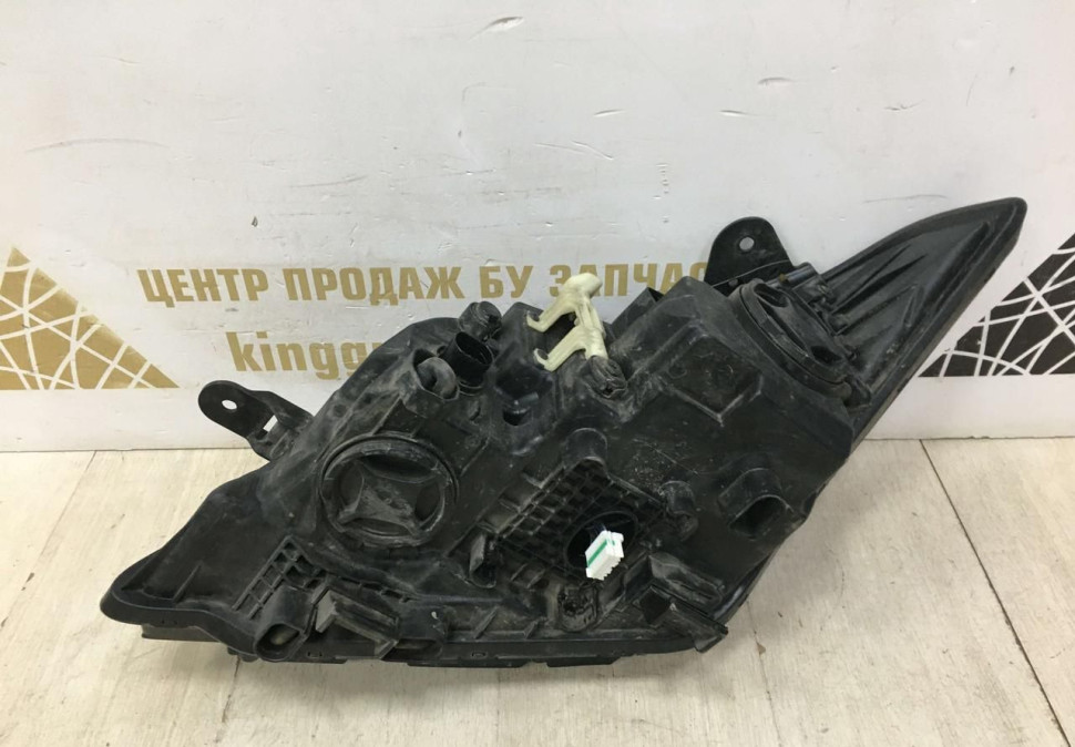 Фара правая LED Genesis G80 DH 2016 oem 92102B1570