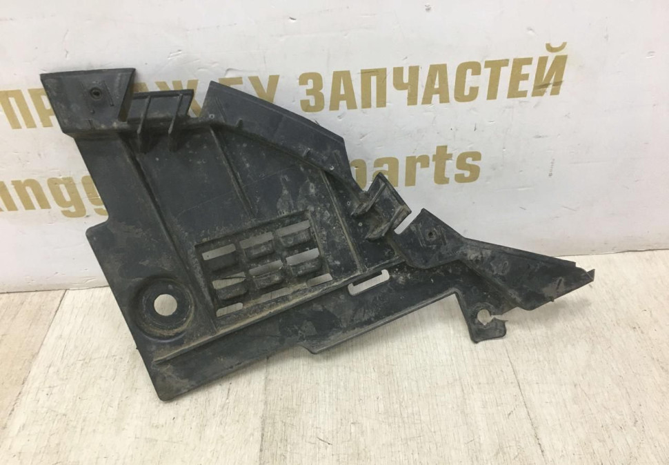Защита переднего бампера правая Renault Logan 2 OEM 620254996R