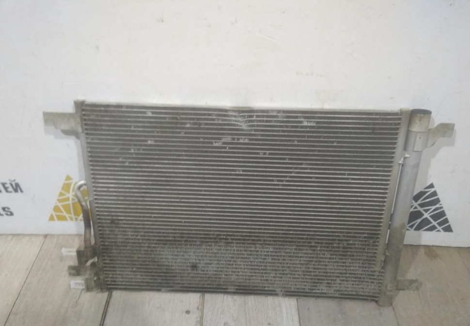 Радиатор кондиционера бу Skoda Octavia A7 OEM 5Q0816411AB
