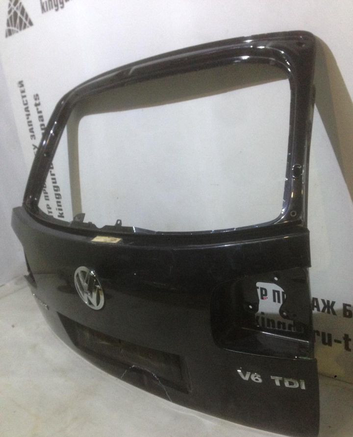 Крышка багажника Volkswagen Touareg 1 (03-10) oem 7l6827105 (скл-3) Крышка багажника Volkswagen Touareg 1 (03-10) oem 7l6827105 (скл-3)