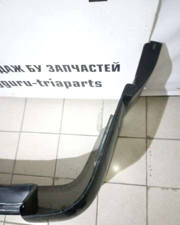 Бампер задний Uaz Patriot oem 3166382804015 (трещины)(скл-3)