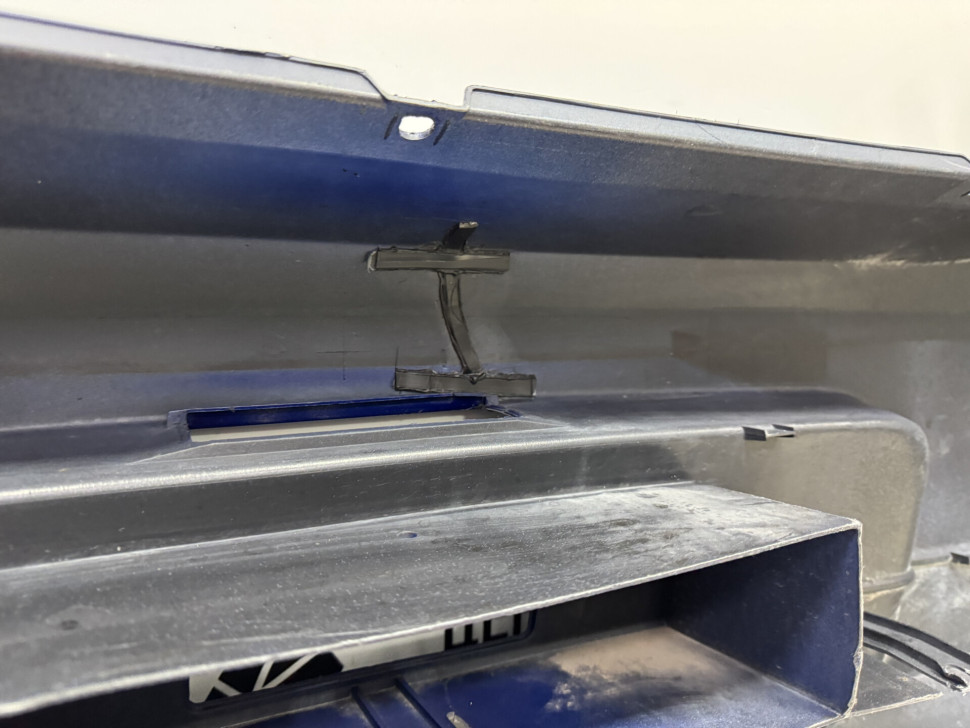 Бампер задний Renault Logan 2 OEM 850220639R Бампер задний Renault Logan 2 OEM 850220639R