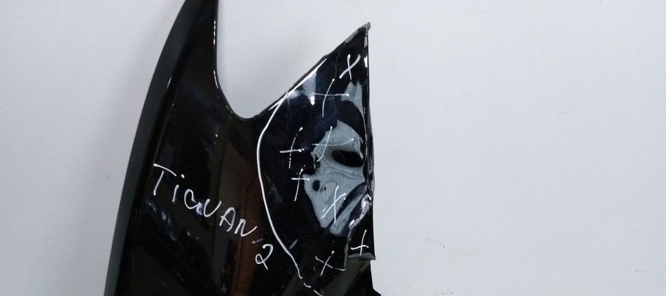 Крыло переднее правое Volkswagen Tiguan 2 oem 5NA821106