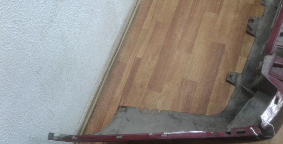 Бампер задний Chevrolet Tahoe 4 oem 23142968 (трещина) (скл-3) Бампер задний Chevrolet Tahoe 4 oem 23142968 (трещина) (скл-3)