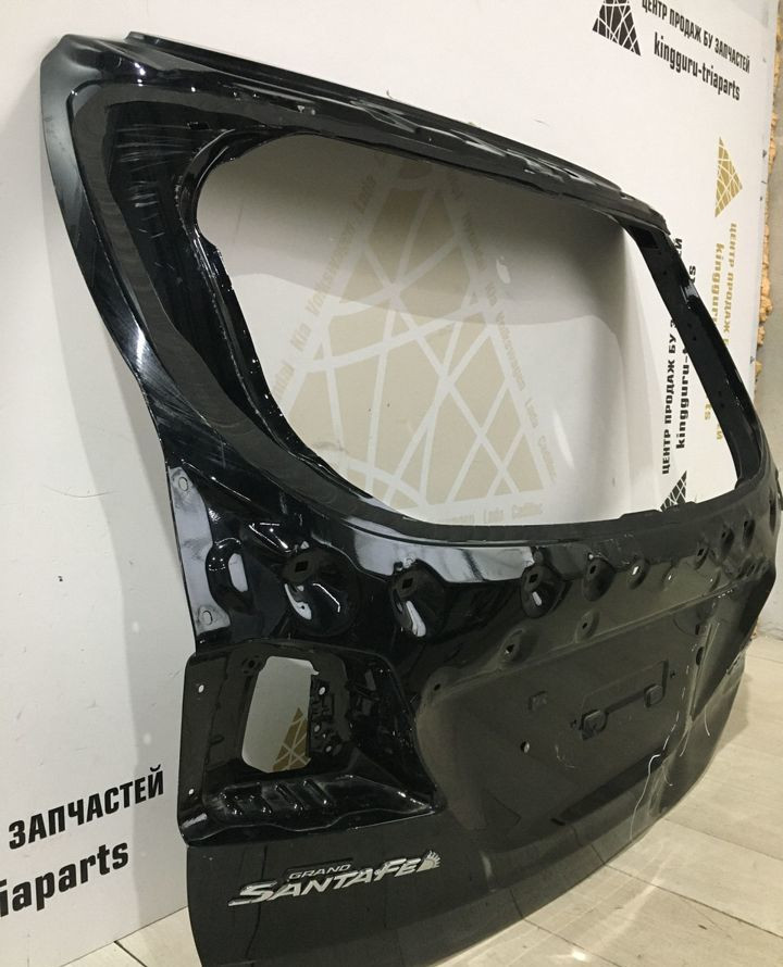 Крышка багажника Hyundai Grand Santa Fe 3 2013-2018 oem 73700B8020 Крышка багажника Hyundai Grand Santa Fe 3 2013-2018 oem 73700B8020
